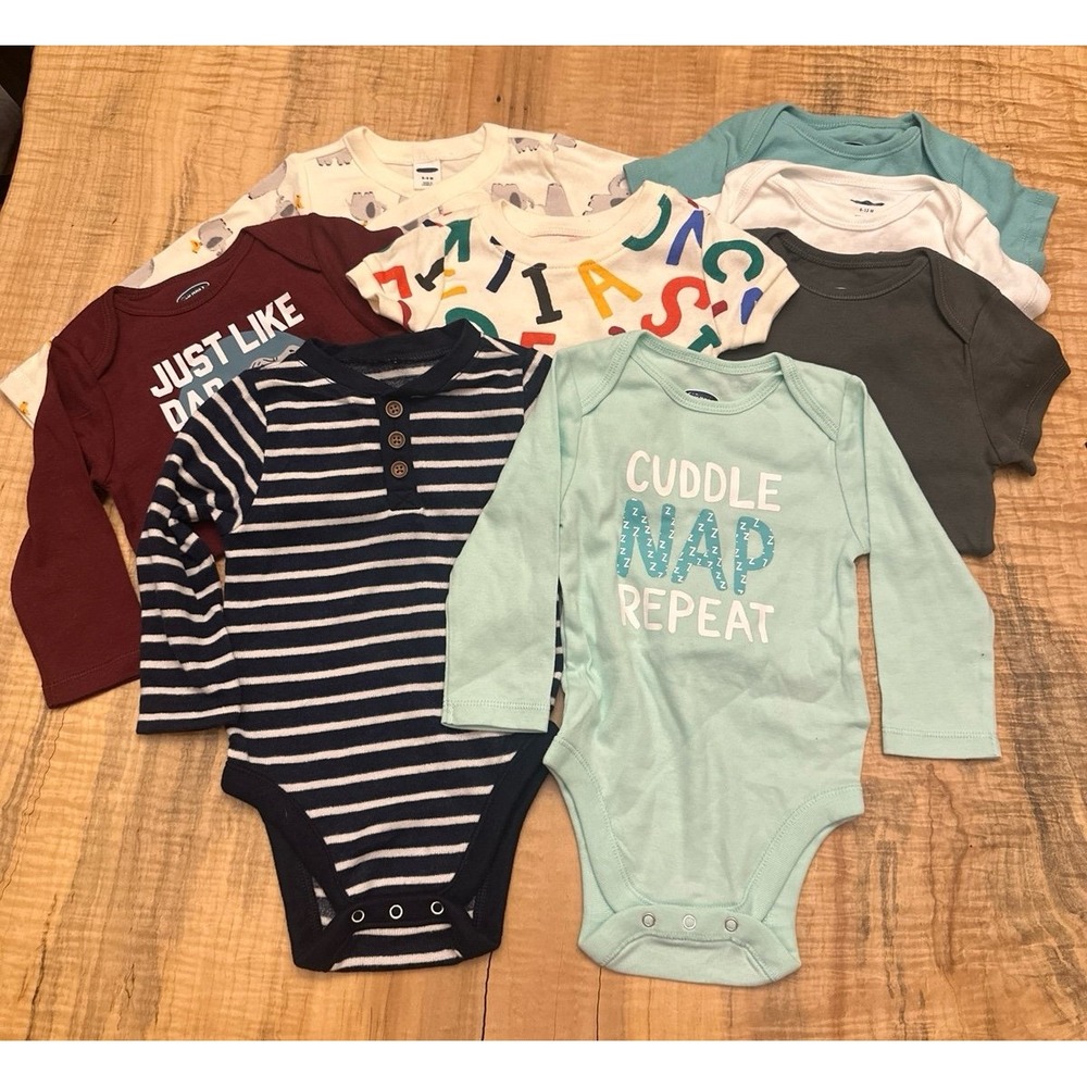 *NEW* Old Navy 6-12 Months Boy Shirts Onesies Snaps Bundle Lot of 8